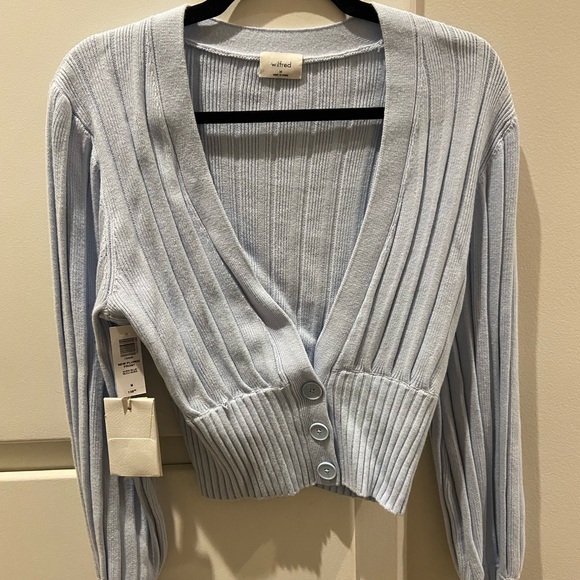 Aritzia Cardigan - Picture 2 of 5